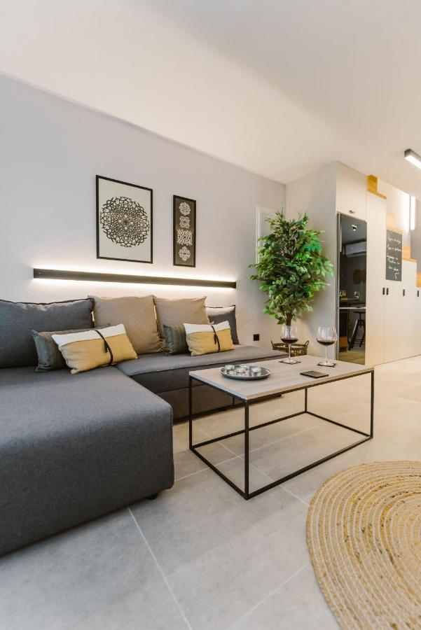 Manolis Loft Apartment, Rhodes Town Rhodes City Extérieur photo